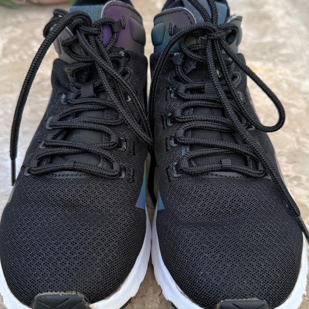 ZUMBA Women's Air Funk High Top Shoes Dance Fitness Workout Sneakers